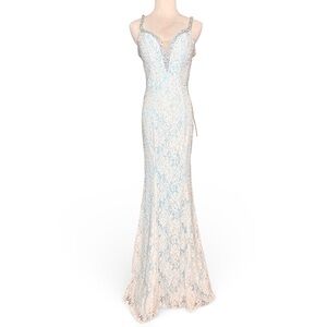 NWT 🩵 LA FEMME | White & Blue Elegant Lace Gown